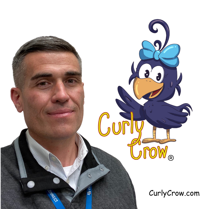 Curly Crow va a la playa (Spanish)